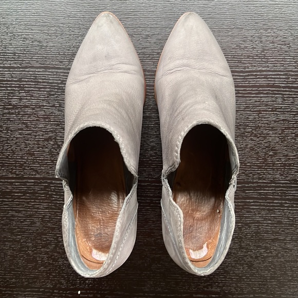 FRYE size 8.5 leather bootie gray - Picture 5 of 6